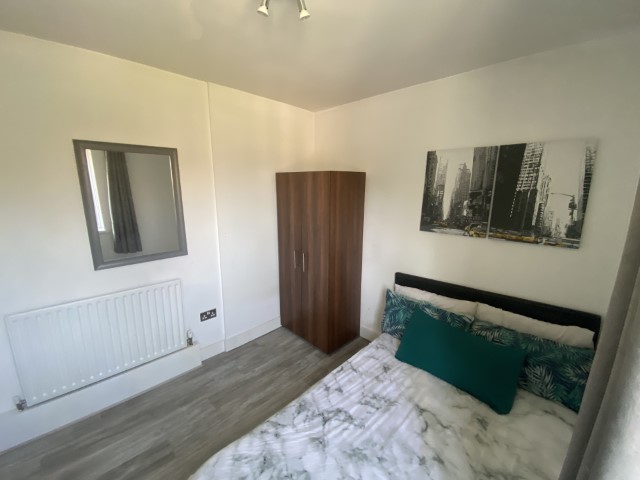 Cortis Road | Double Room #2