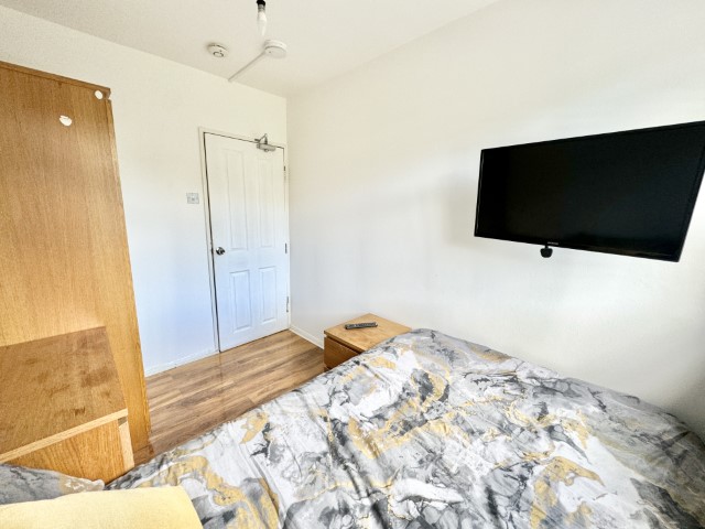 Smithwood Close | Double Room #4