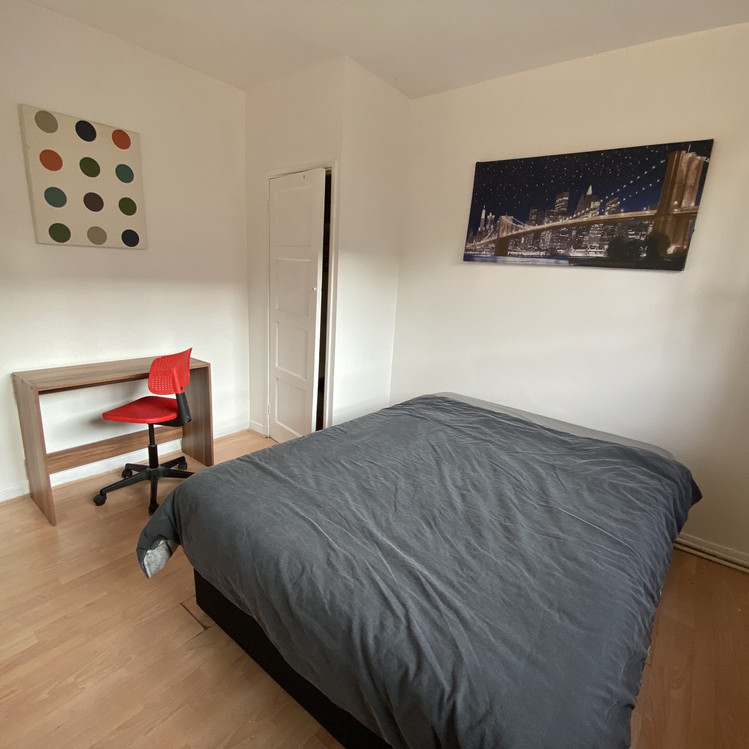 Charter Court | Double Room #4