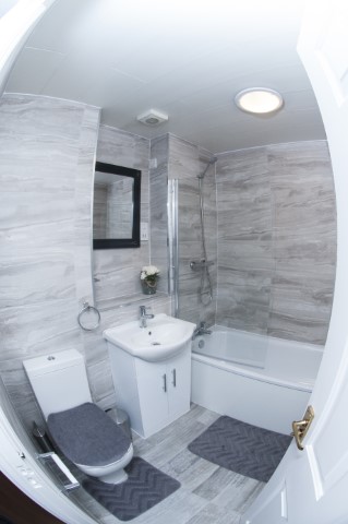 Plough Way | Master Room En Suite #4