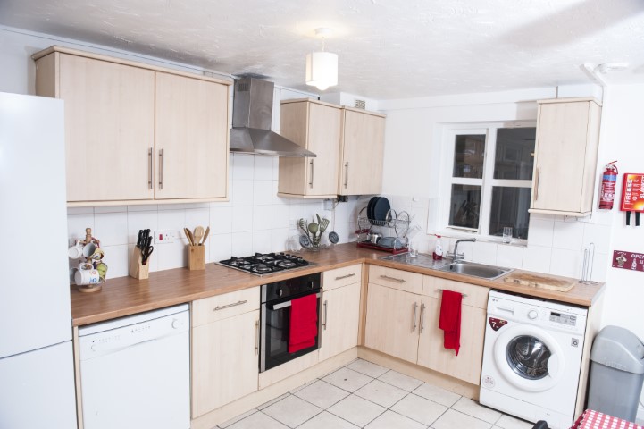 Plough Way | Master Room En Suite #4