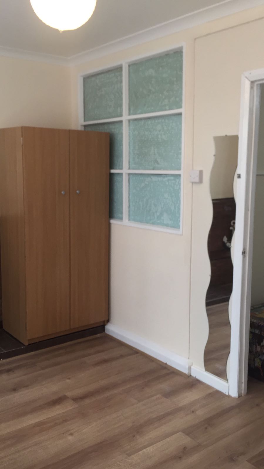 Bazely Sreet | Double Room #1