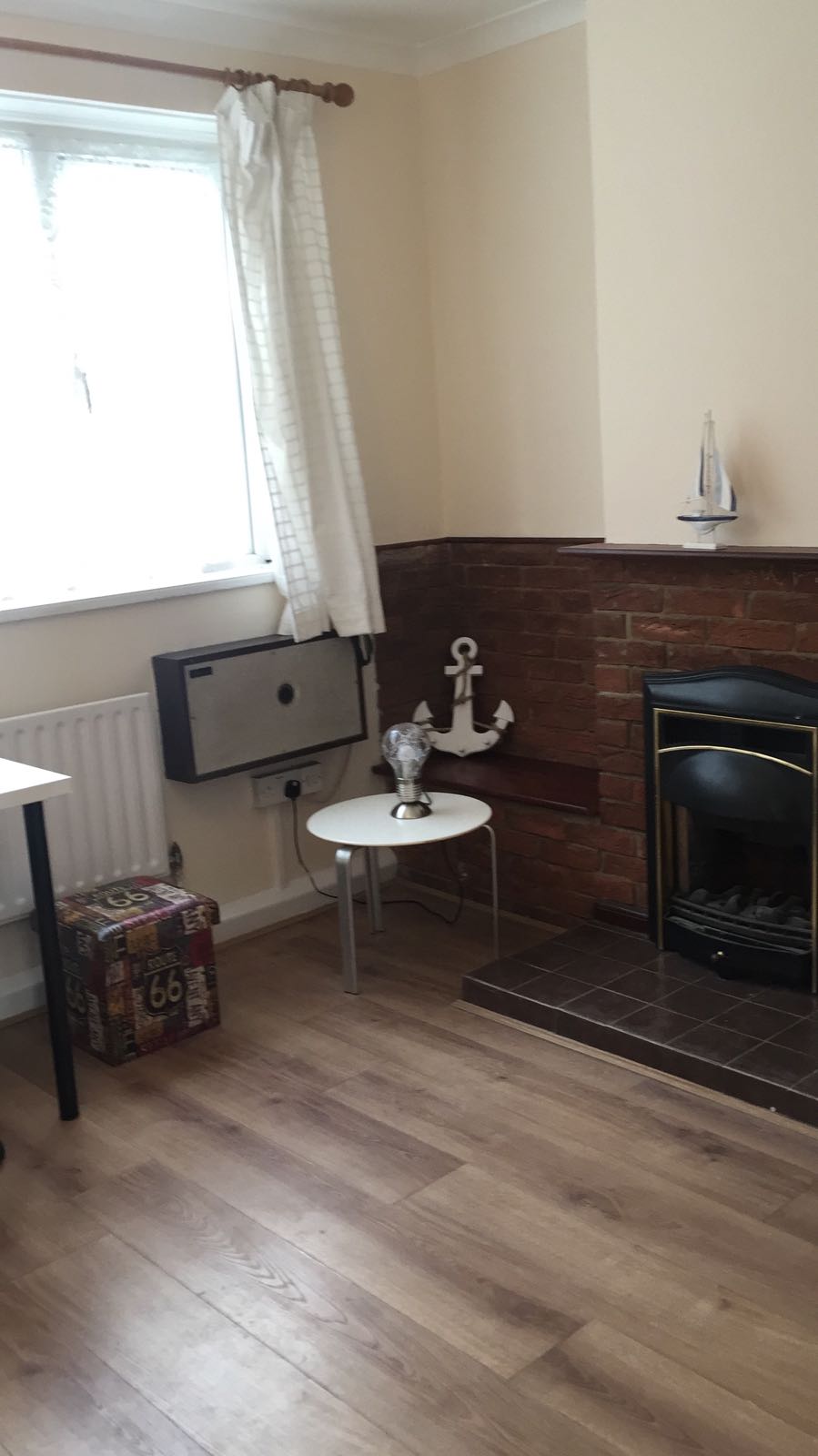 Bazely Sreet | Double Room #1