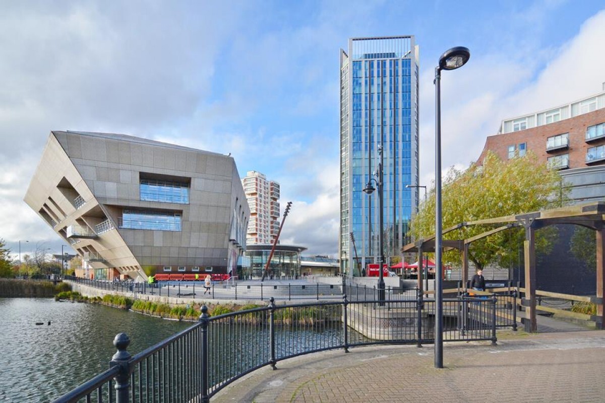 Canada Water: The Perfect Neighbourhood for Young Professionals