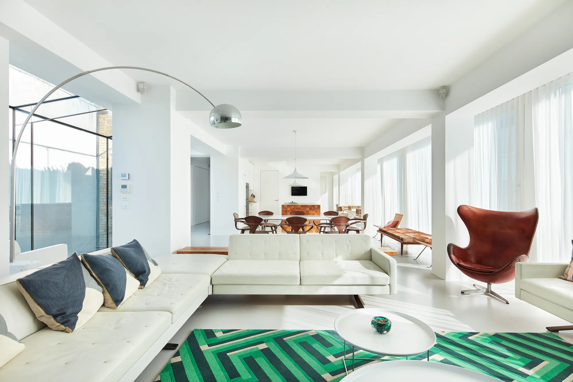 Rent with Confidence: Why Rooms and Pads is Scam-Free