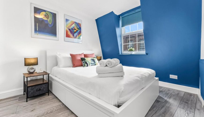 Experience the Best of London: Renting a Room in Waterloo