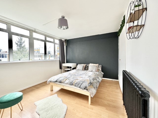 Gifford | Double Room #3