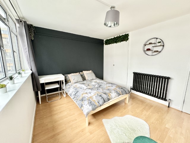 Gifford | Double Room #3