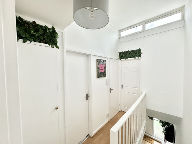 Gifford | Double Room #1