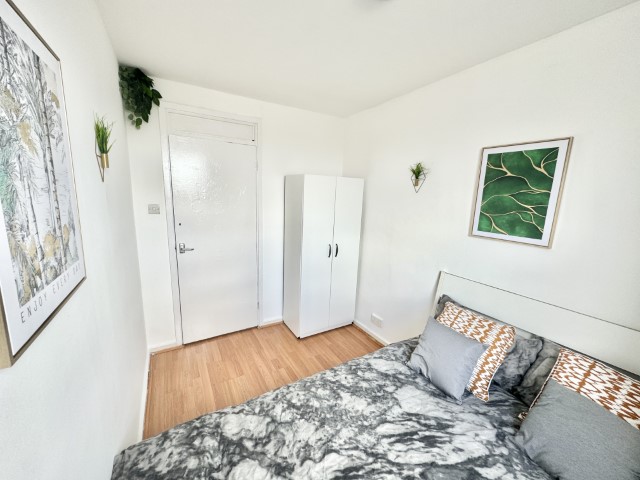 Farrell | Double Room #3