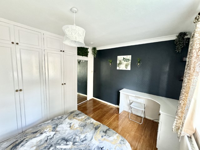 Charles | Double Room #4