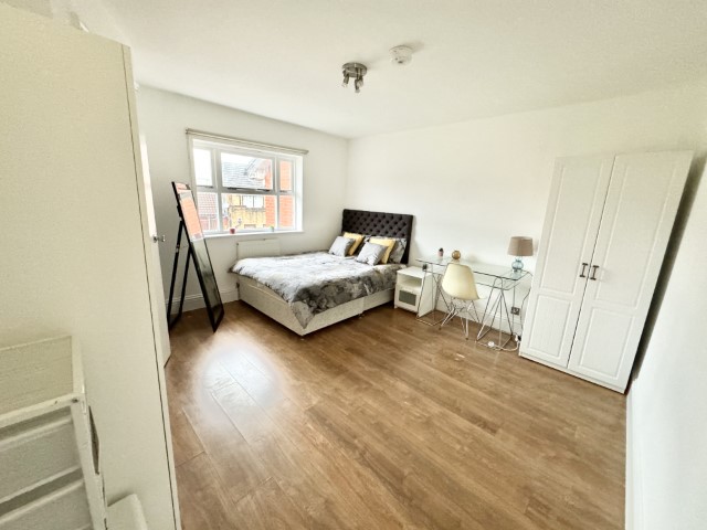 Greenland | Double Room En Suite #4