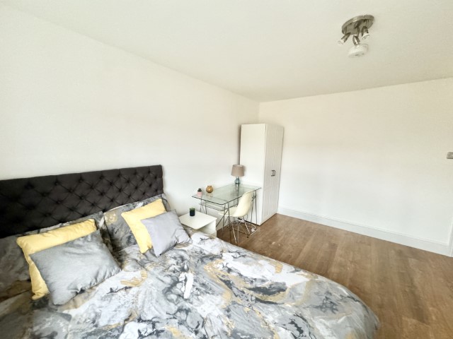 Greenland | Double Room En Suite #4