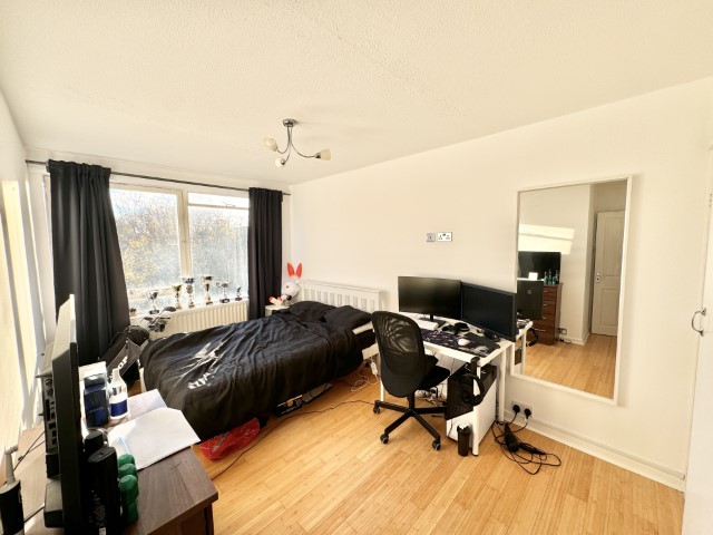 Breasley | Double Room #5