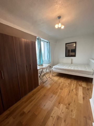 Parkleigh | Double Room #5