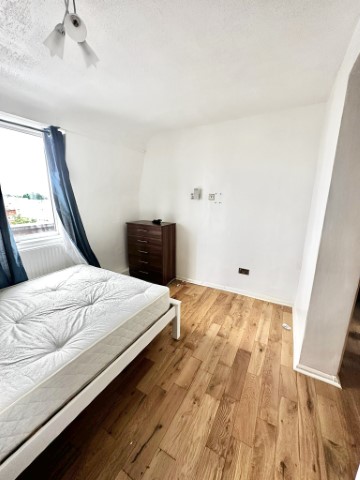 Parkleigh | Double Room #4