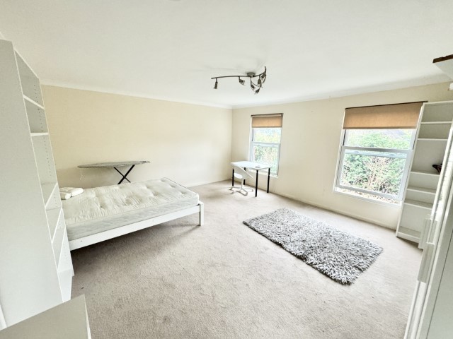 Kingsridge | Double Room #1