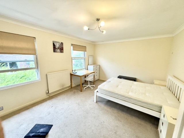 Kingsridge | Double Room #4