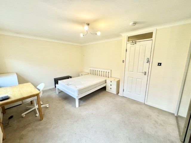 Kingsridge | Double Room #4