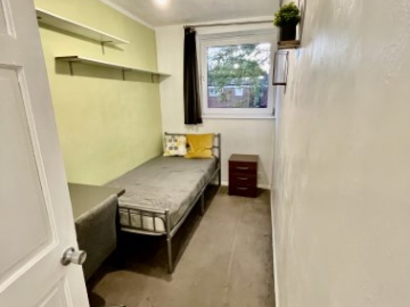 Camilla | Single Room #2