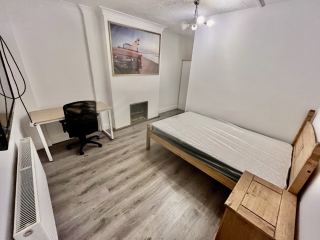 Vigilant | Double Room #2