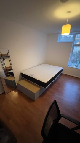 Vigilant | Large Double Room #1